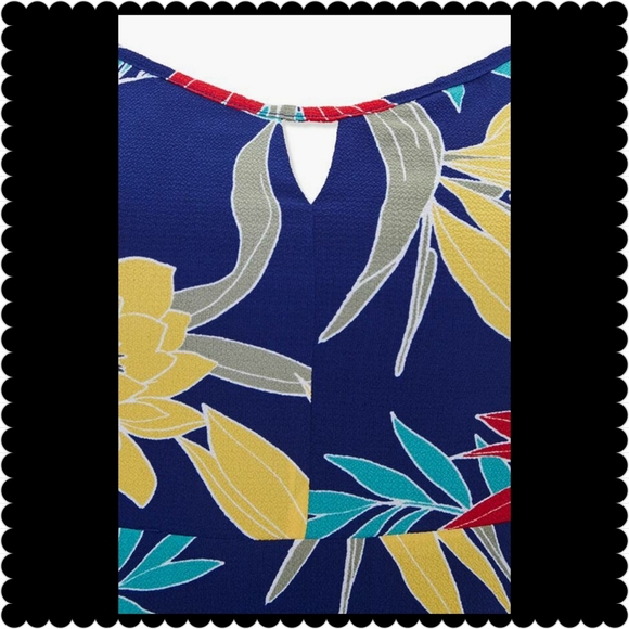 PLUS SIZE FLORAL PRINT DRESS - Picture 4 of 4